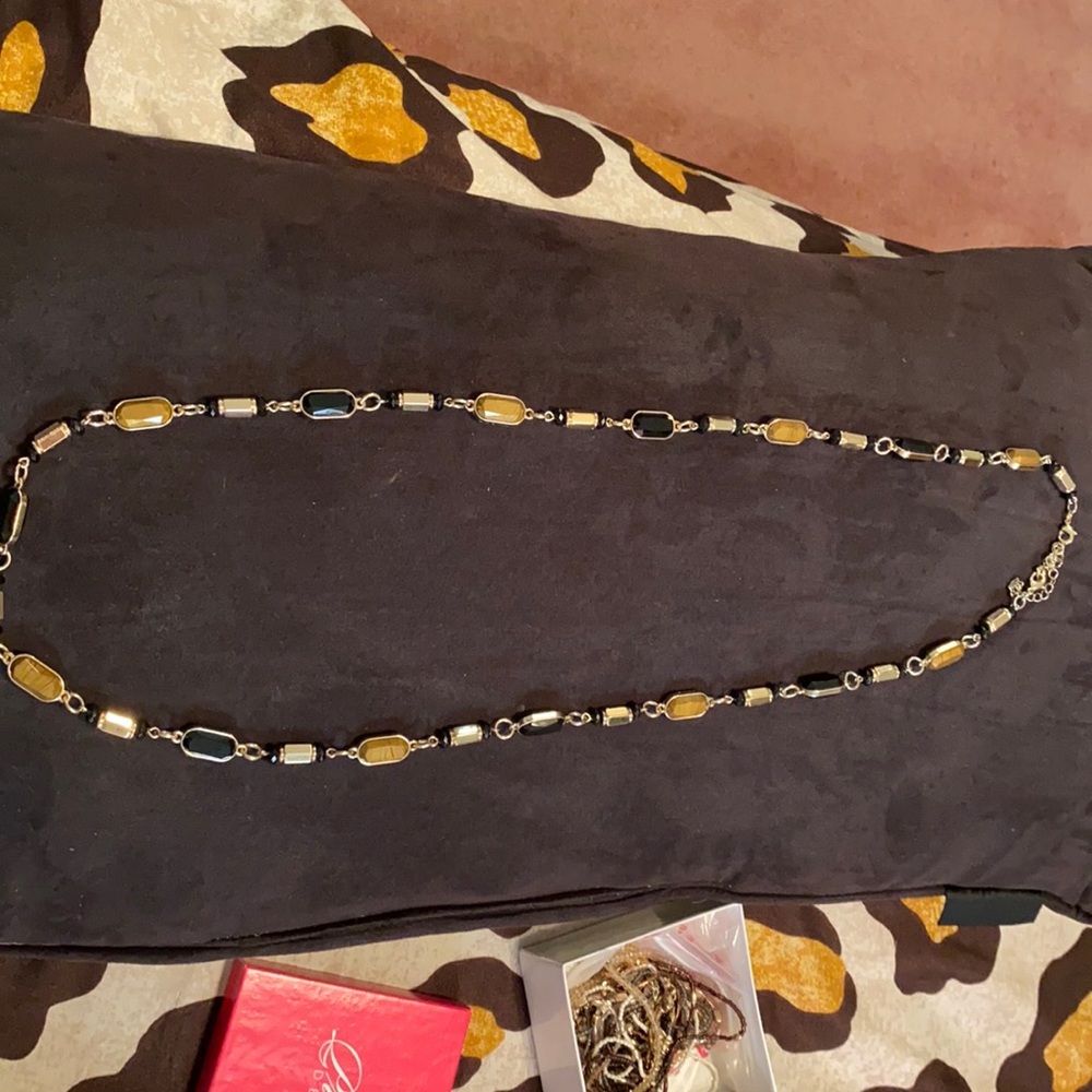 Premier Designs necklace.